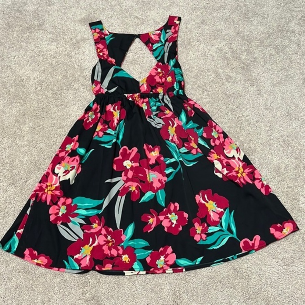 ROXY floral dress Size S Like New